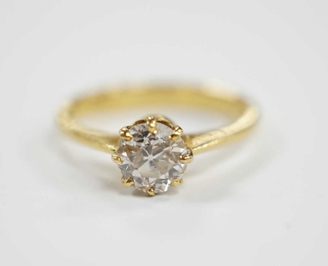 An 18ct gold and solitaire diamond set ring, size O, gross weight 3.5 grams, stone diameter approx. 6.2mm.